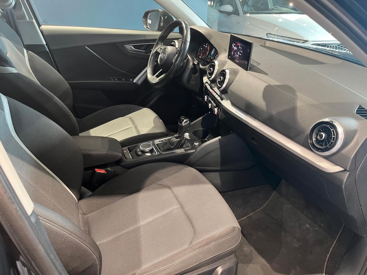 Audi Q2 30 TDI S tronic Business