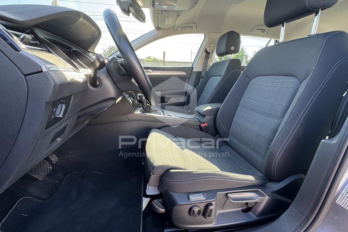 VOLKSWAGEN Passat 2.0 TDI SCR EVO DSG Executive