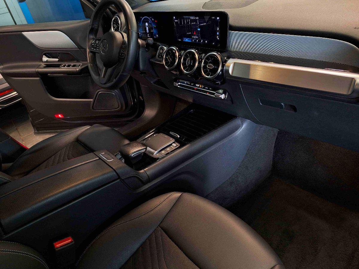 MERCEDES GLB 200 d auto 7posti - RETRO-CAM - LED - GAR.24 MESI