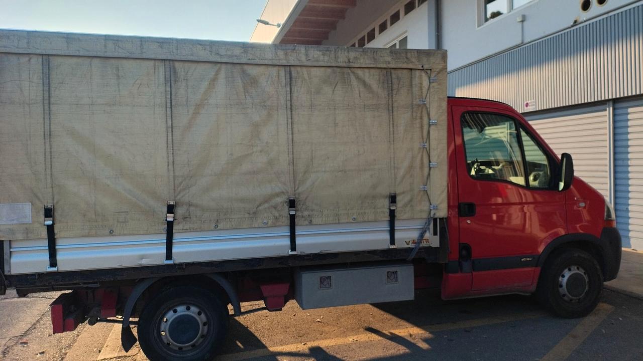 2008 Renault Master cassone aperto centinato removibile
