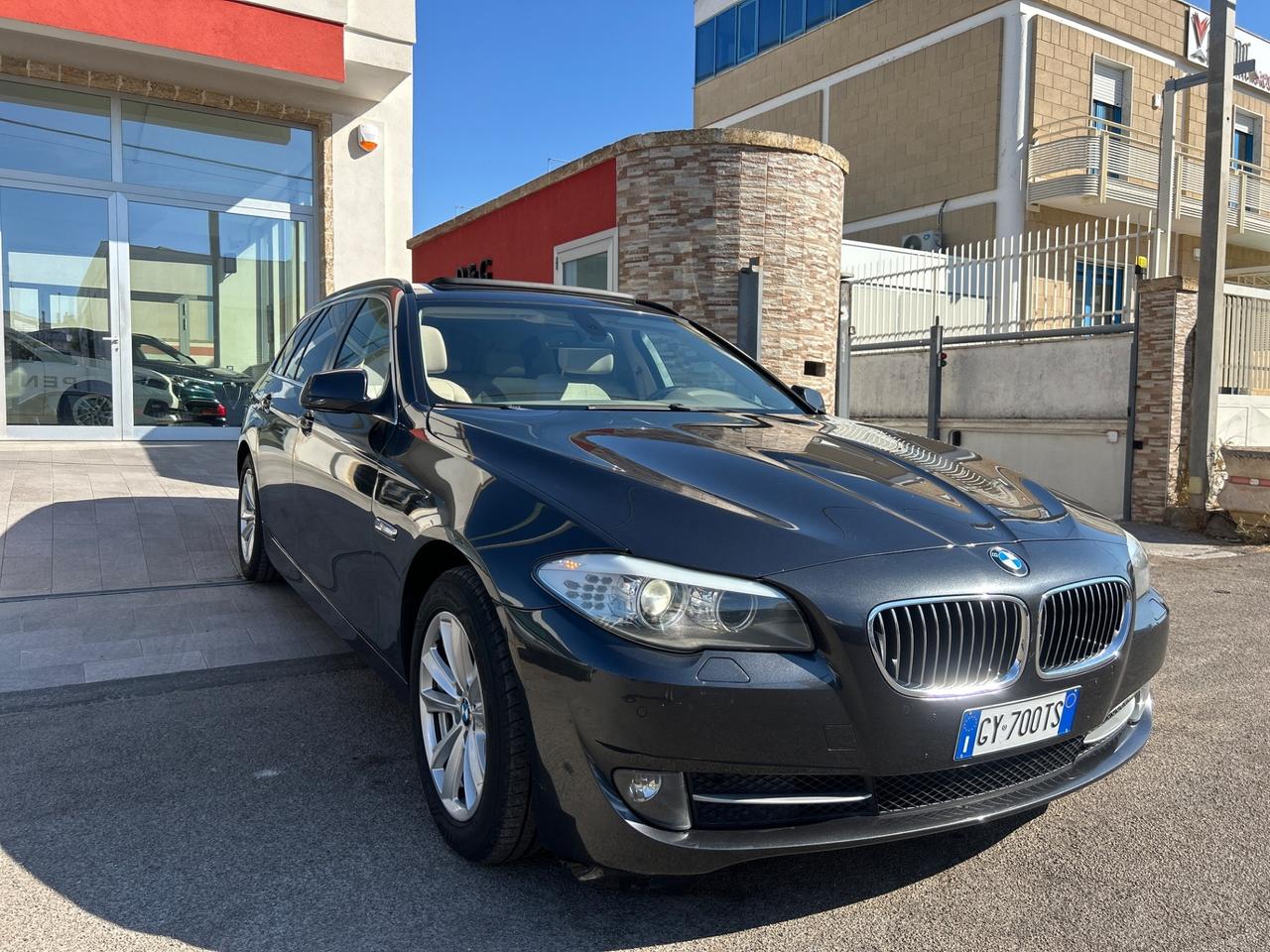 Bmw 520d Touring Luxury -mod.2012 TETTO/NAVI/XENO
