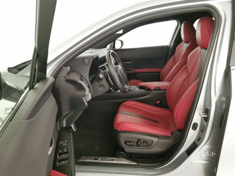 Lexus UX 250h 2.0 F Sport 4wd cvt