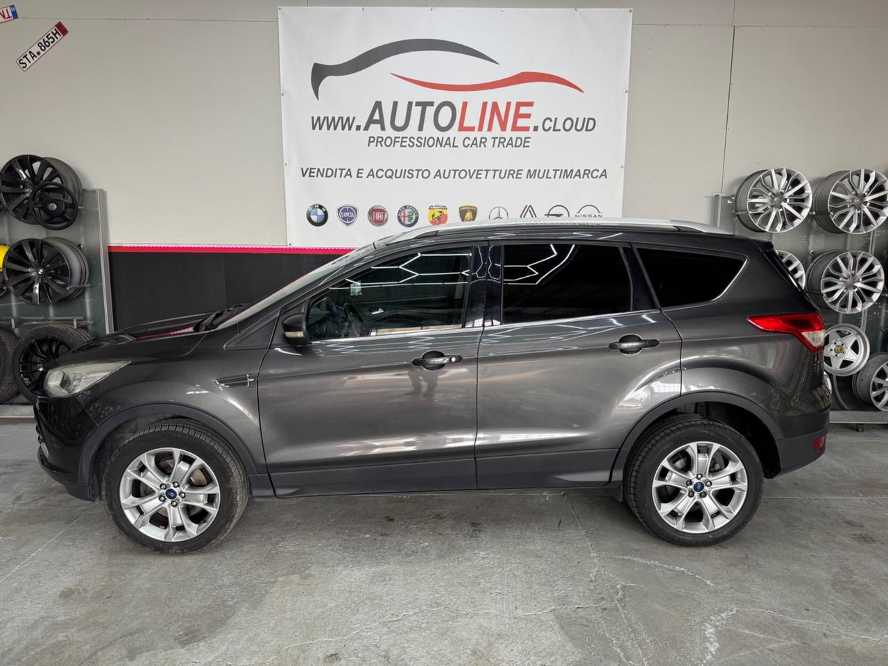 Ford Kuga 2.0 TDCI 180 CV S&S 4WD Powershift Titanium X