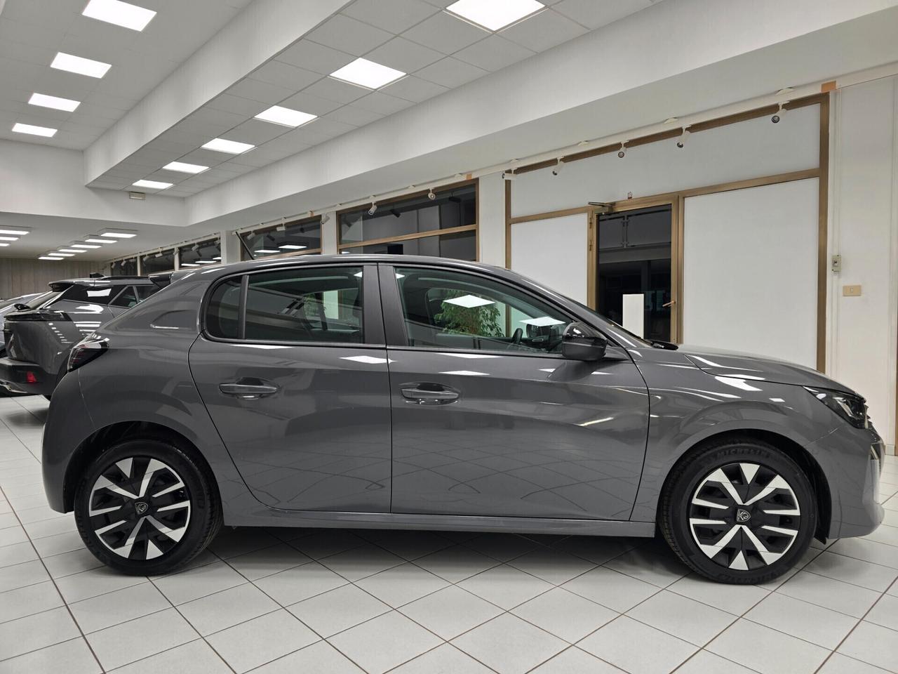 Peugeot 208 PureTech 75 S&S 5p. Active 2024 NEOPATENTATI