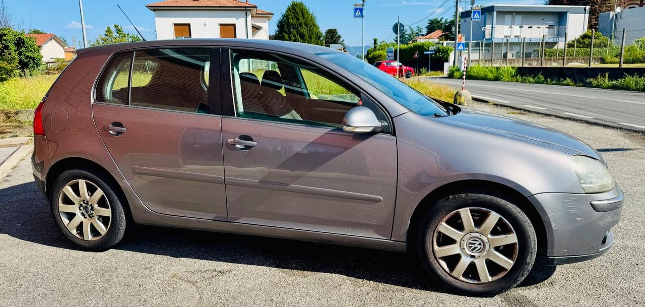 Volkswagen Golf 1.9 TDI 5p. Sportline Ltd.Edition
