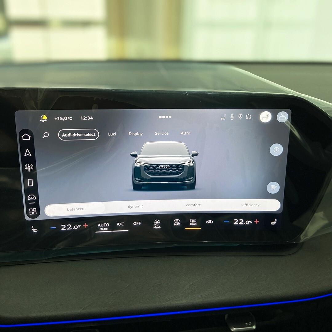 Audi Q3 Sportback 35tdi Identity Black 2026 km0|tetto+matrix+pelle totale|