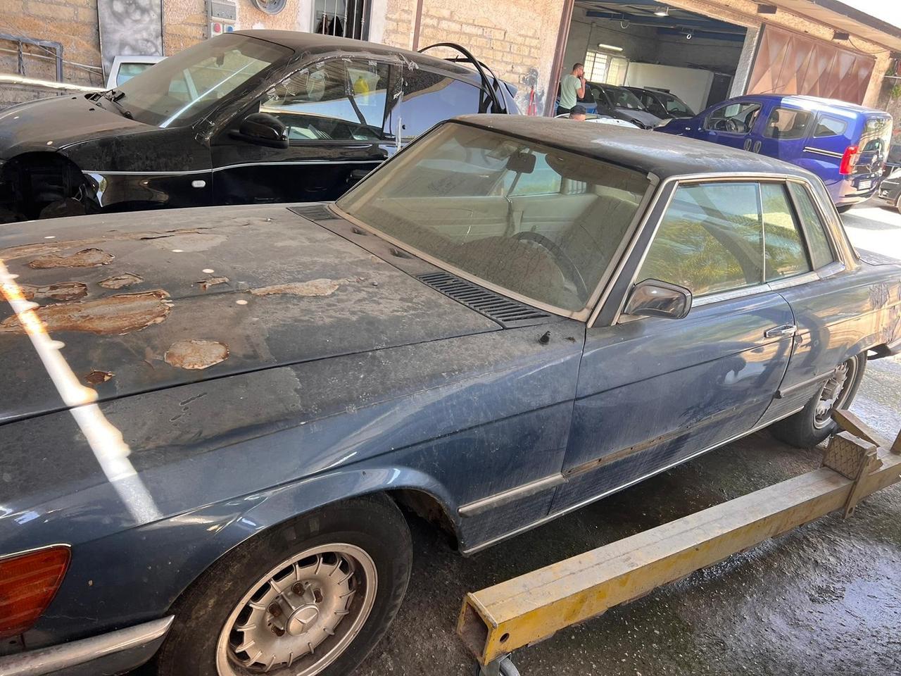 Mercedes-benz 350 SLC