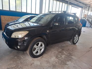 Toyota RAV 4 RAV4 Crossover 2.2 D-4D 150 CV DPF Sol