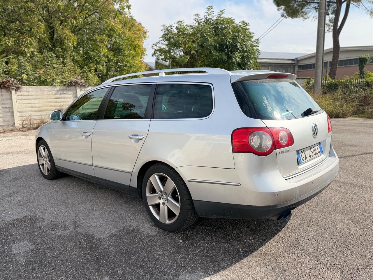 Volkswagen Passat 2.0 TDI DPF Var. Highline
