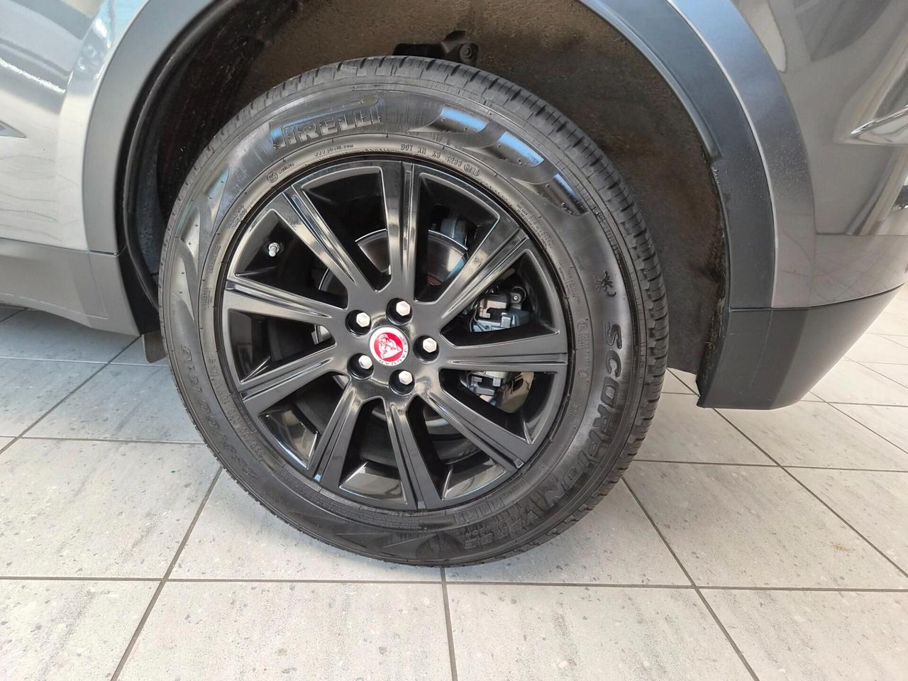 Jaguar E-Pace 2.0D 150 CV AWD R-Dynamic