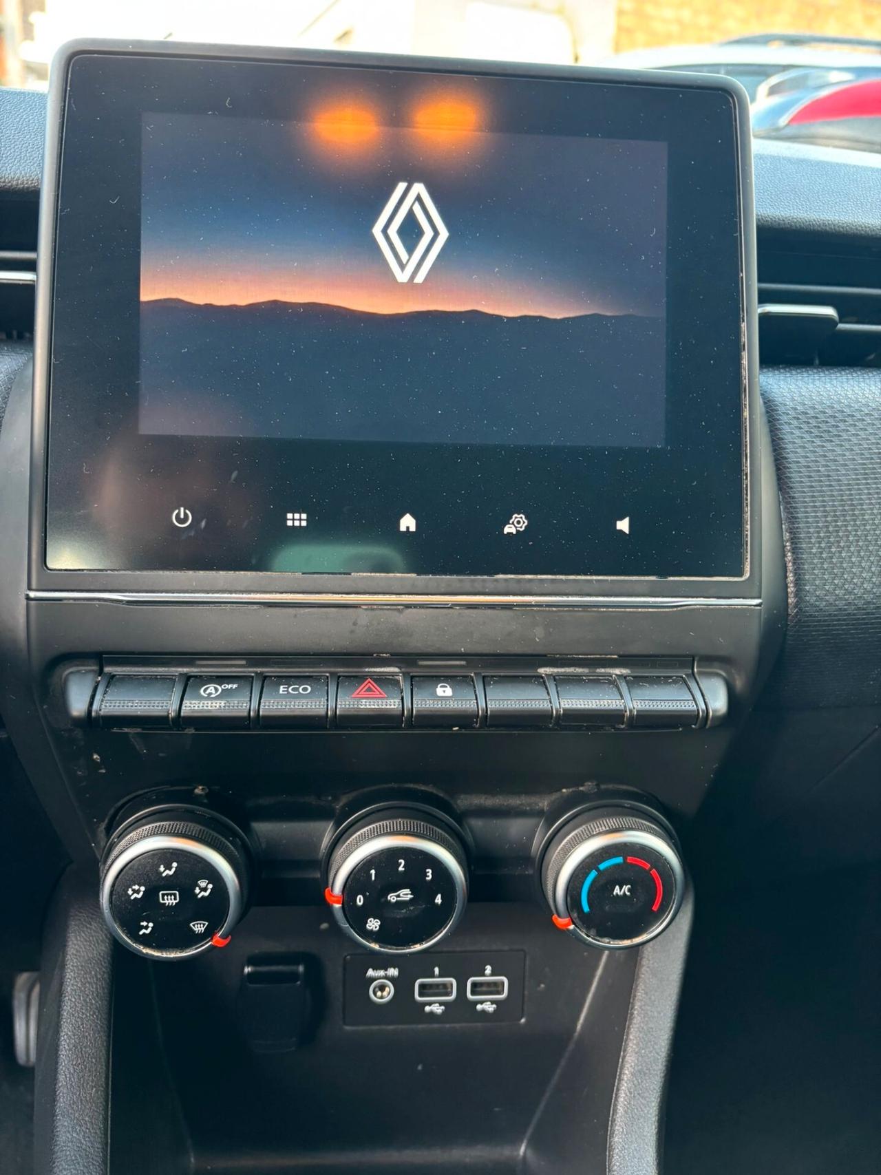 Renault Clio anno 2022 1.0