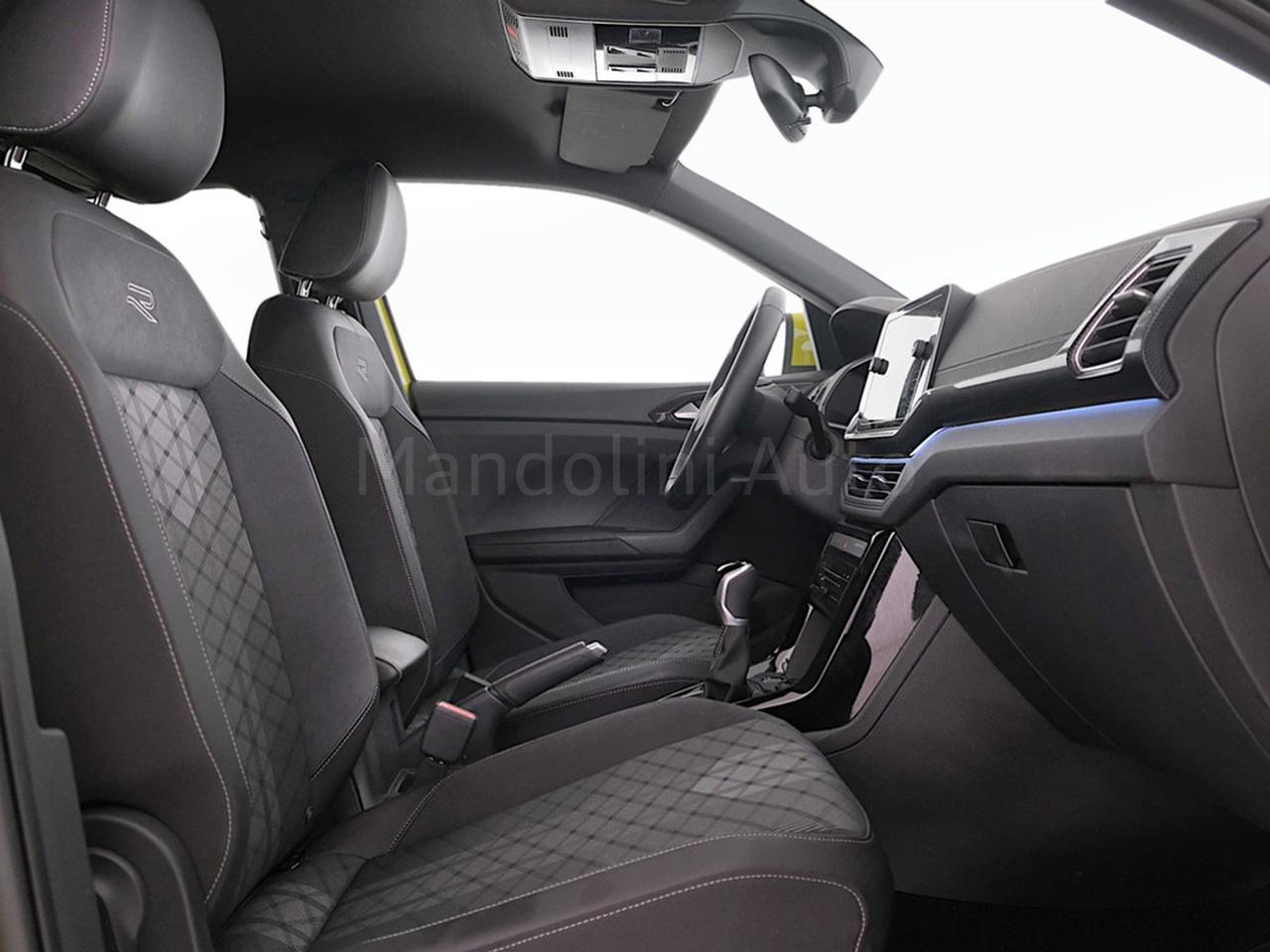 Volkswagen T-Cross 1.0 tsi 115cv r-line