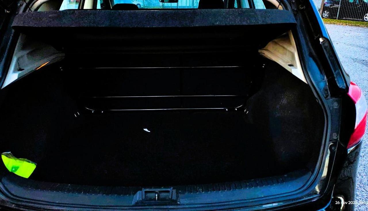 NISSAN Qashqai 2.0 dCi DPF n-tec