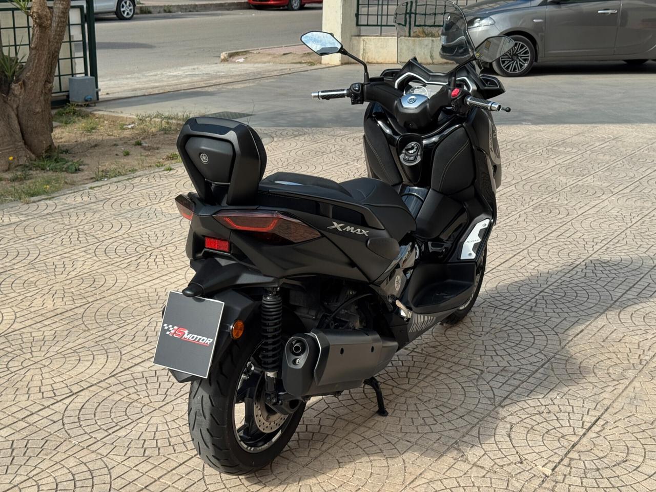 YAMAHA X-MAX 300 ABS IRON MAX 28CV