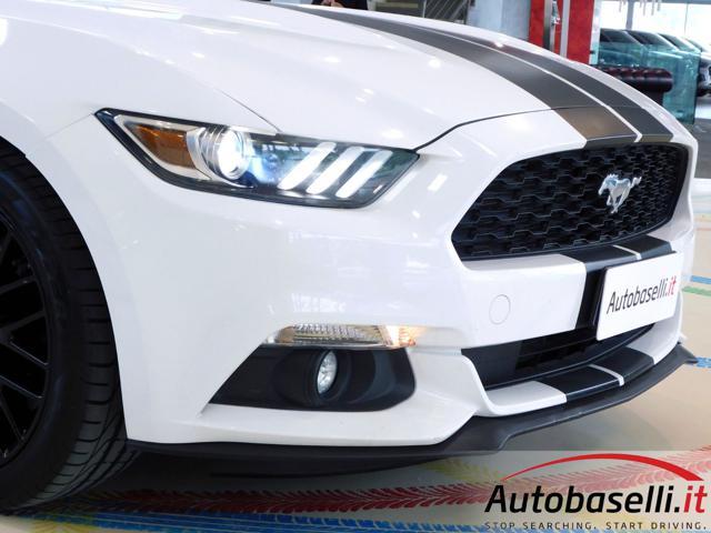 FORD Mustang COUPÉ FASTBACK 2.3 ECOBOOST 317CV