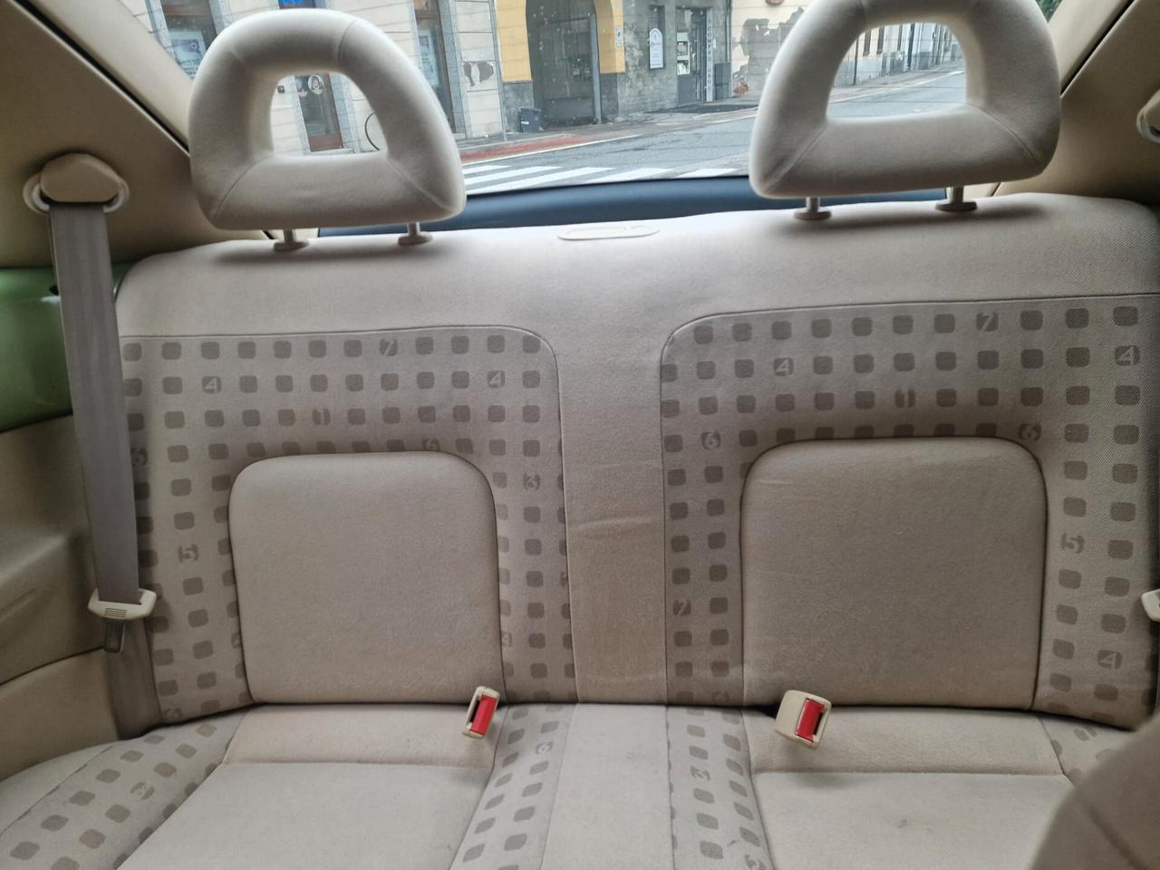 Volkswagen New Beetle 1.6 TARGA ORO-ASI-CRS