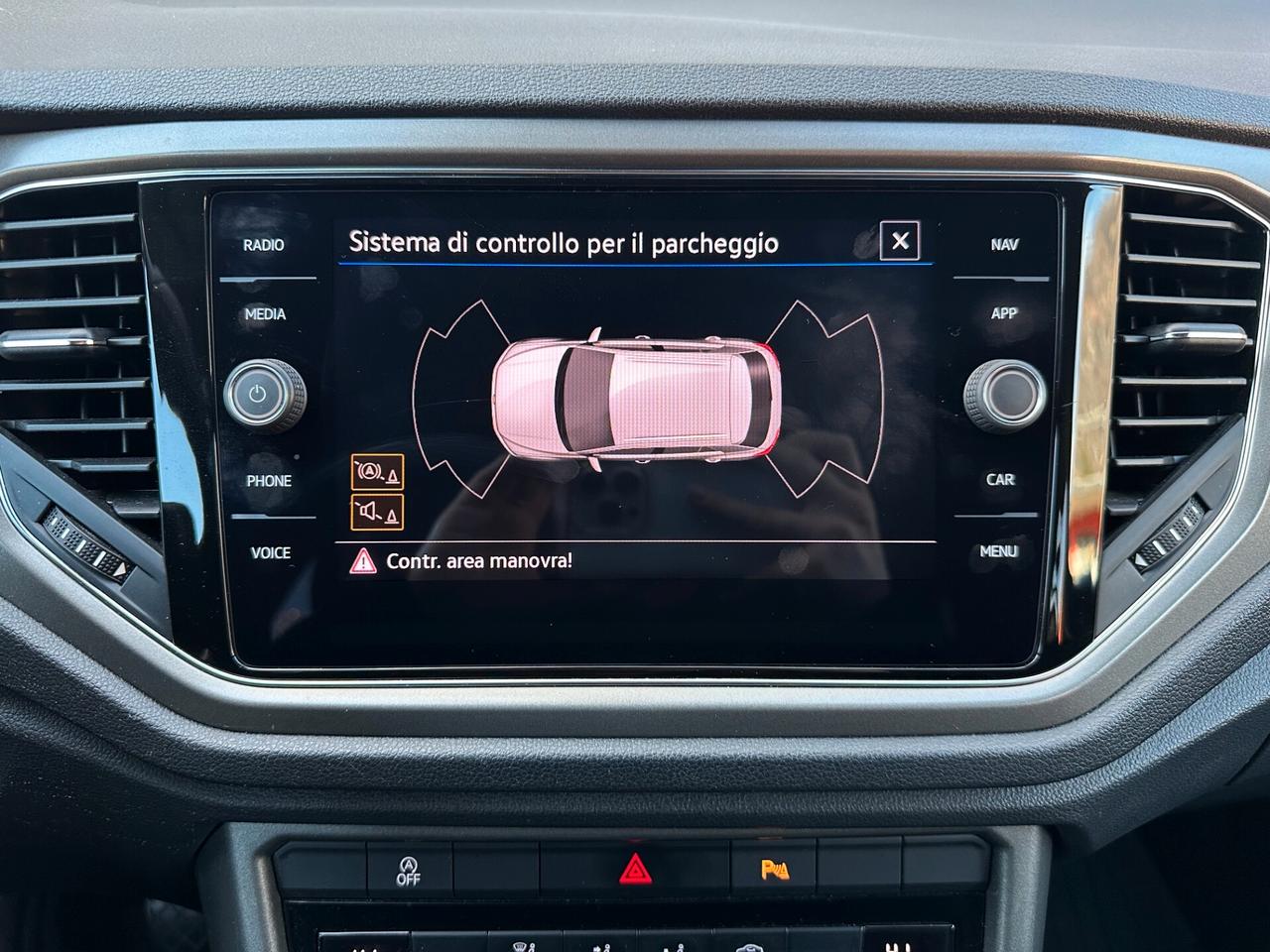 Volkswagen T-Roc 1.0 TSI Business BlueMotion Technology