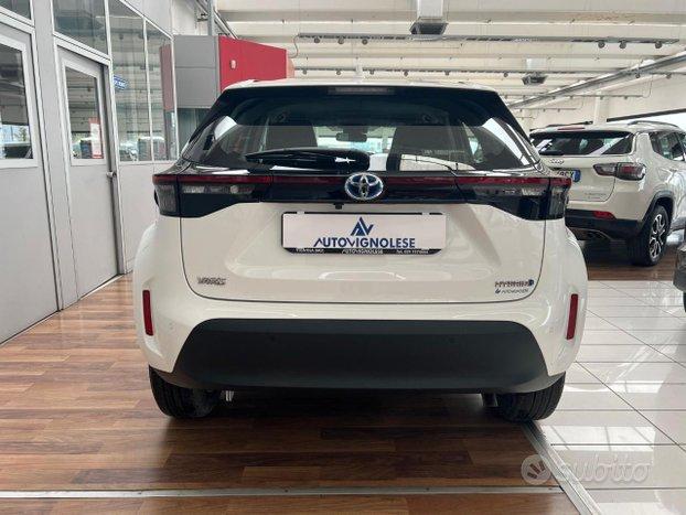 TOYOTA Yaris Cross 1.5 Hybrid 5p. E-CVT Business