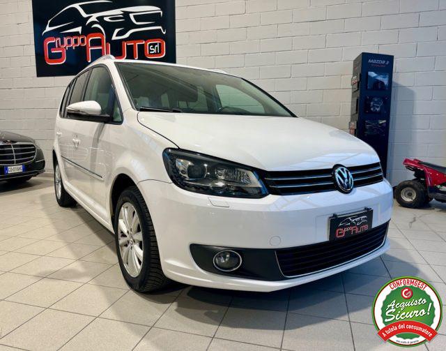 VOLKSWAGEN Touran 2.0 TDI 140CV DSG Highline *NEOPAT*7 POSTI*PELLE*