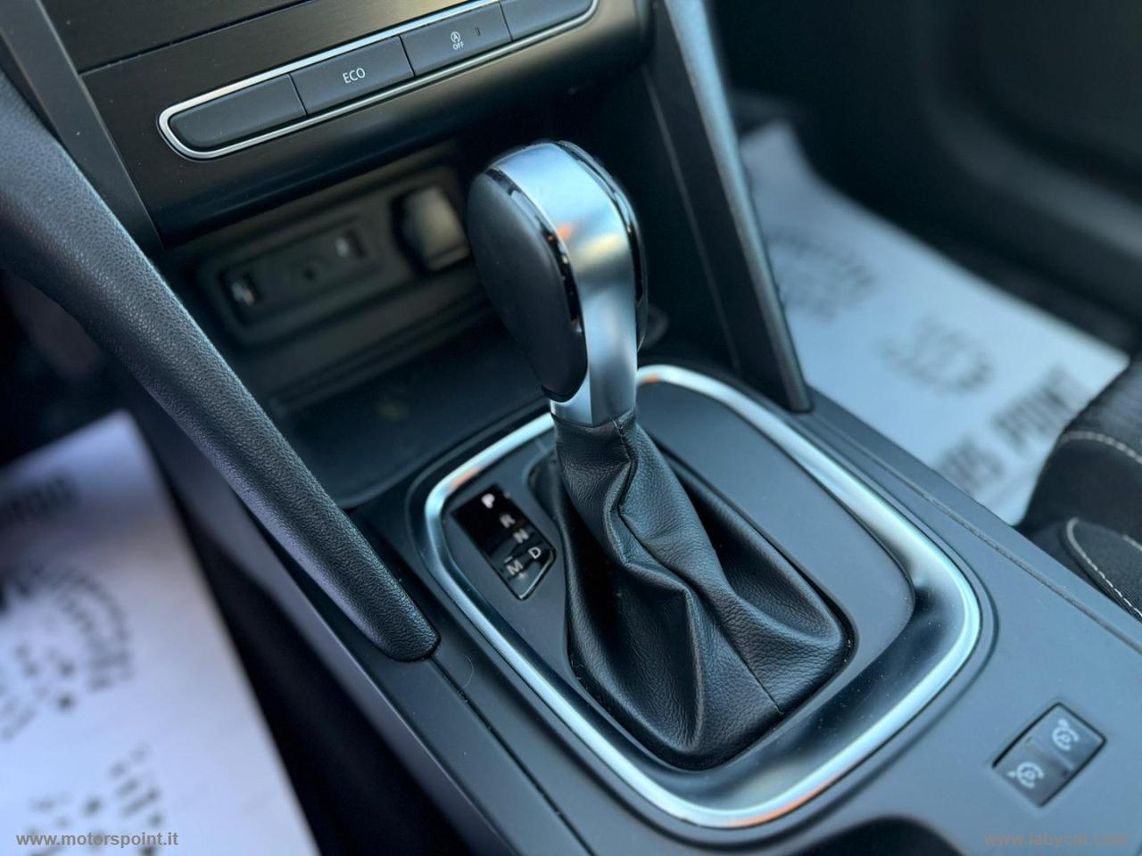 RENAULT Mégane dCi 8V 110 CV EDC Energy Bose