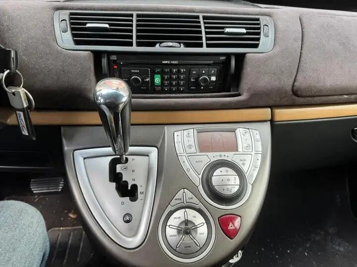 Lancia Phedra 2.2 MJT Platino