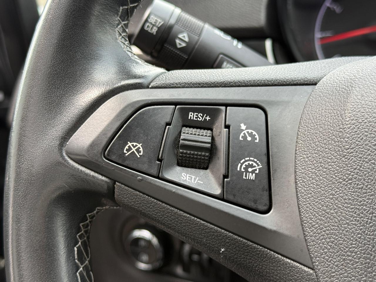 Opel Corsa 1.4 GPL Tech 5 porte|NEOPATENTATI