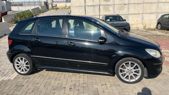Mercedes-Benz B 180 B 180 cdi