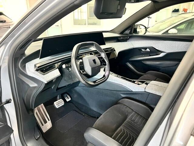 Peugeot 3008 Hybrid 136 e-DCS6 GT