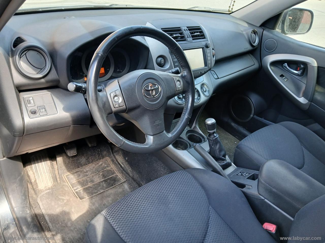 TOYOTA RAV4 2.2 D-4D 136 CV