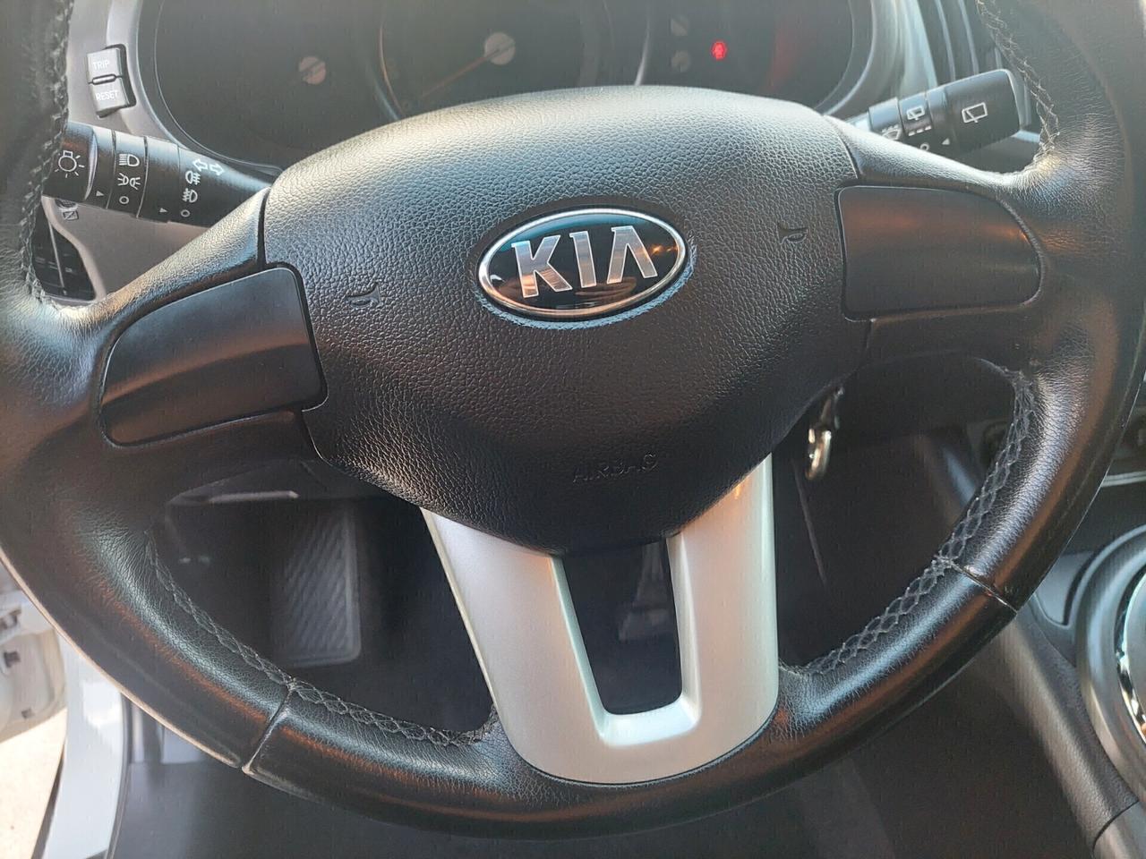 Kia Sportage 1.7 CRDI VGT 2WD Active