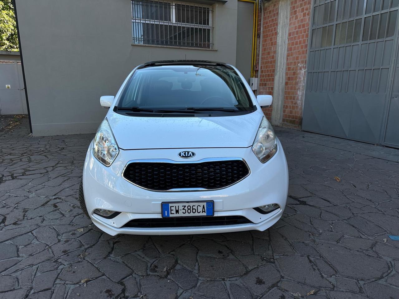 Kia Venga 1.4 CVVT Cool. 79000 KM