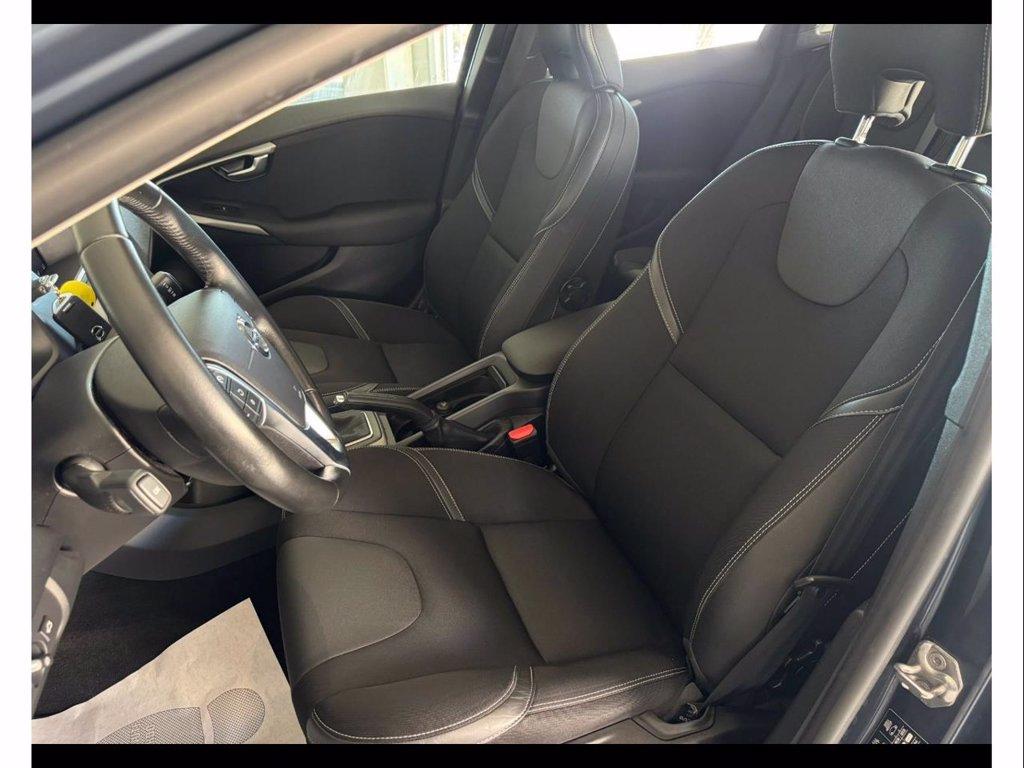 VOLVO V40 2.0 d2 business plus geartronic my19 del 2018