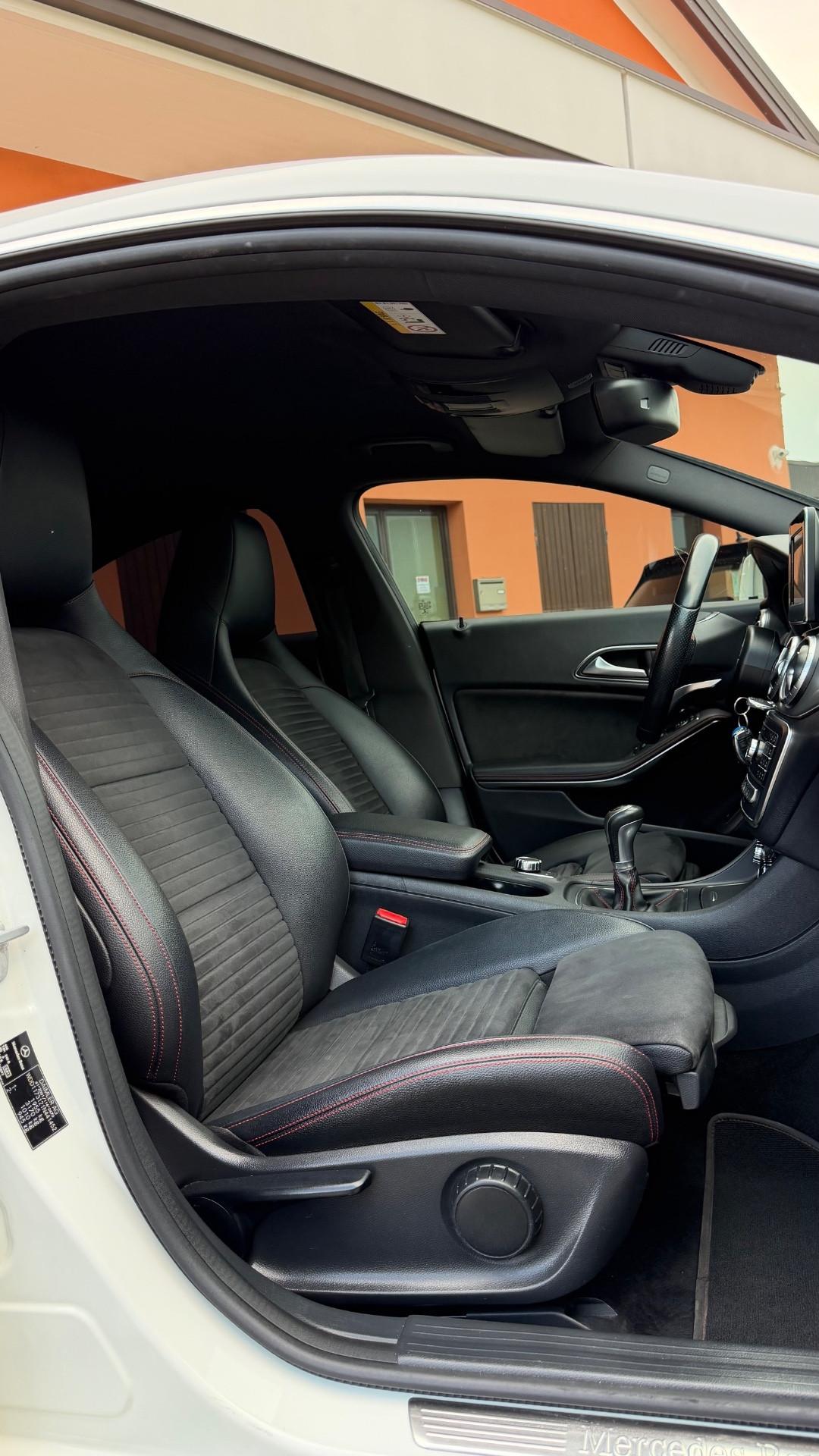 Mercedes-benz CLA 180 d Premium