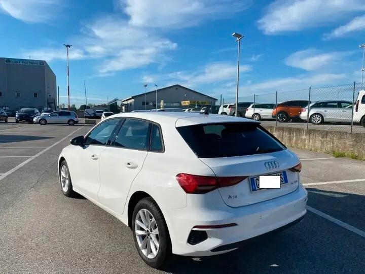 Audi A3 SPB 30 g-tron S tronic Business