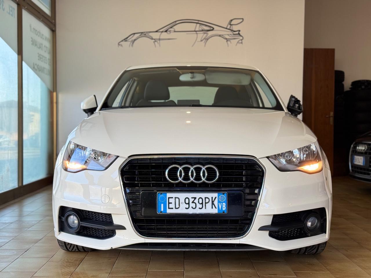 Audi A1 1.6 TDI 105 CV Attraction sline