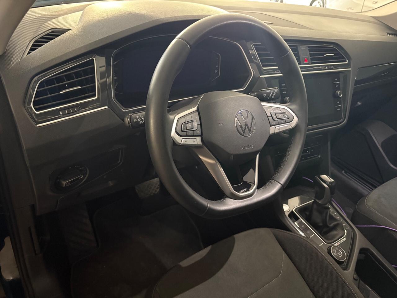 Volkswagen Tiguan 150cv DSG 4MOTION Elegance