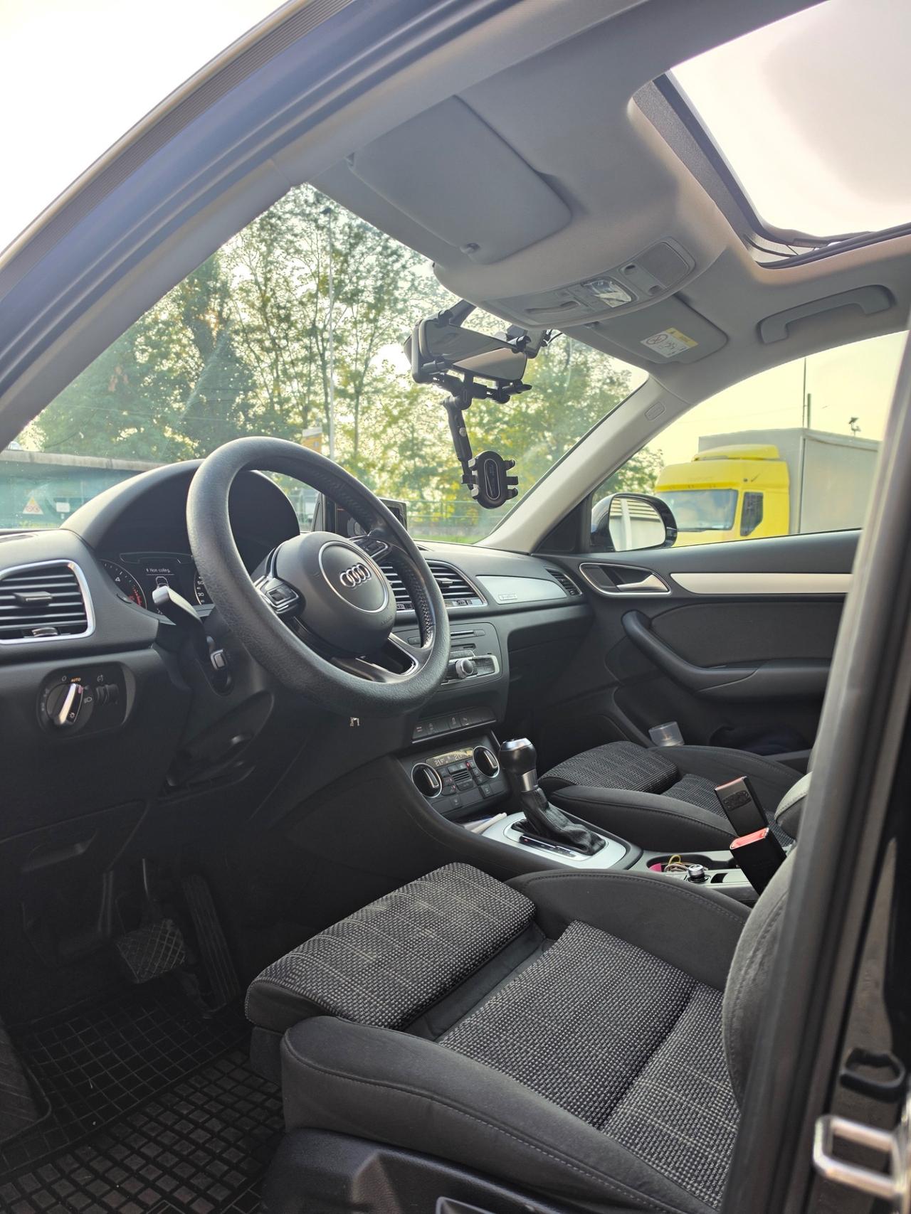 Audi Q3 2.0 TDI 184 CV S tronic quattro edition Sport