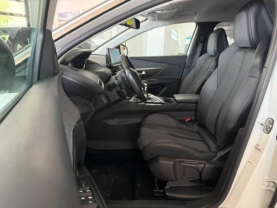 Peugeot 3008 BlueHDi 130 S&S Allure Pack