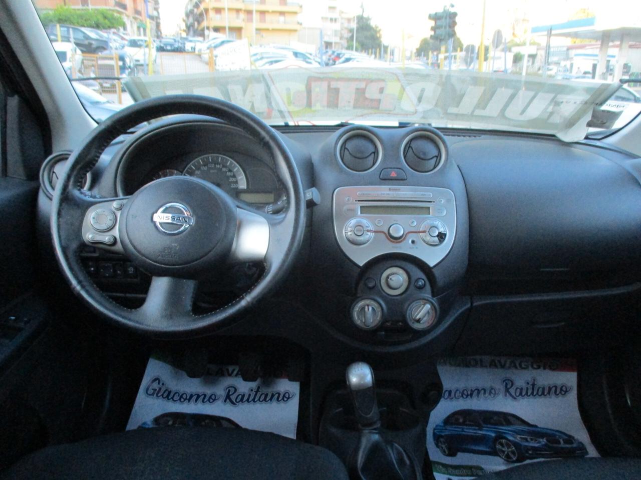 Nissan Micra 1.2 12V MOLTO BELLA 2012