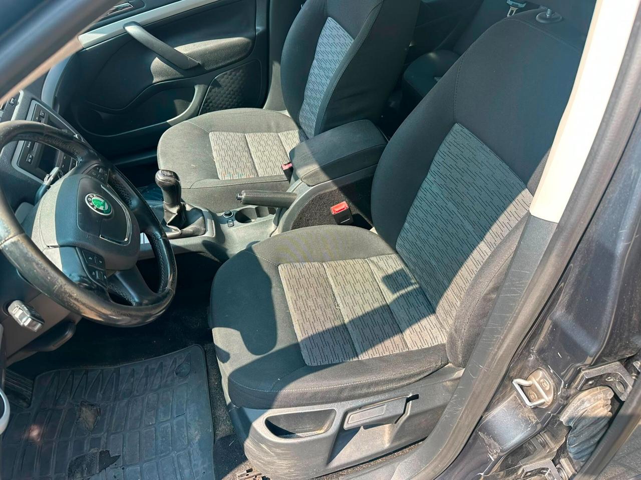 Skoda Octavia 1.6 TDI CR F.AP. 4x4 Wagon Ambition