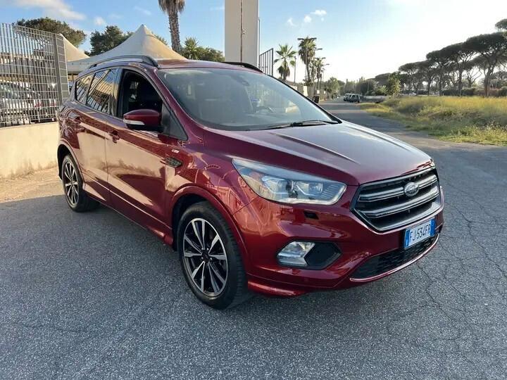 Ford Kuga 1.5 TDCI 120 CV S&S 2WD ST-Line