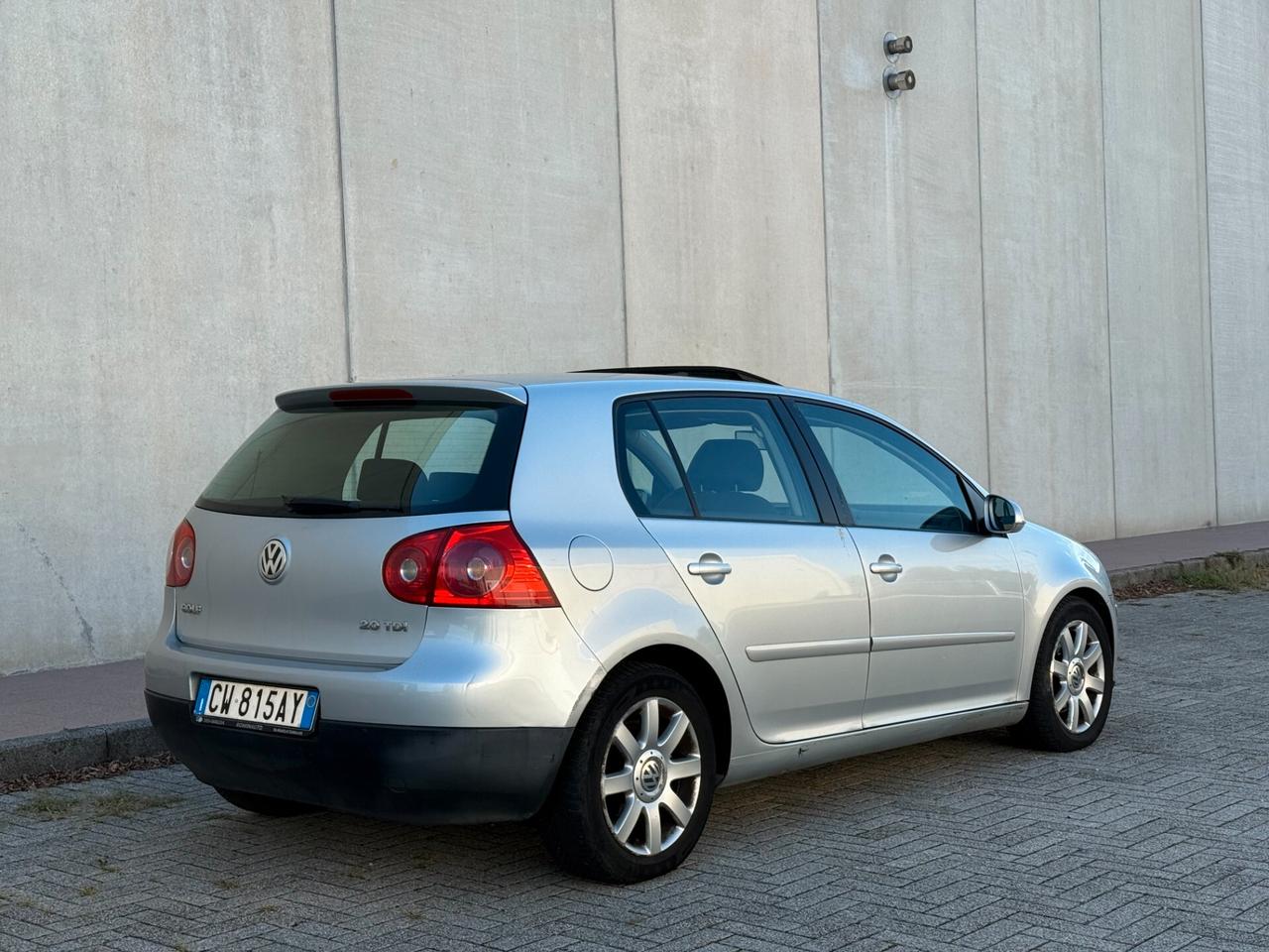 Volkswagen Golf 2.0 16V TDI 5p. Sportline