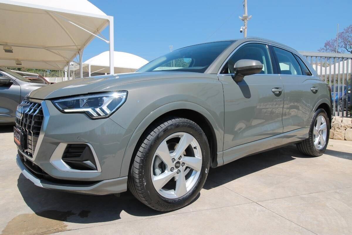 Audi Q3 35 TDI S tronic Business Advanced|2022