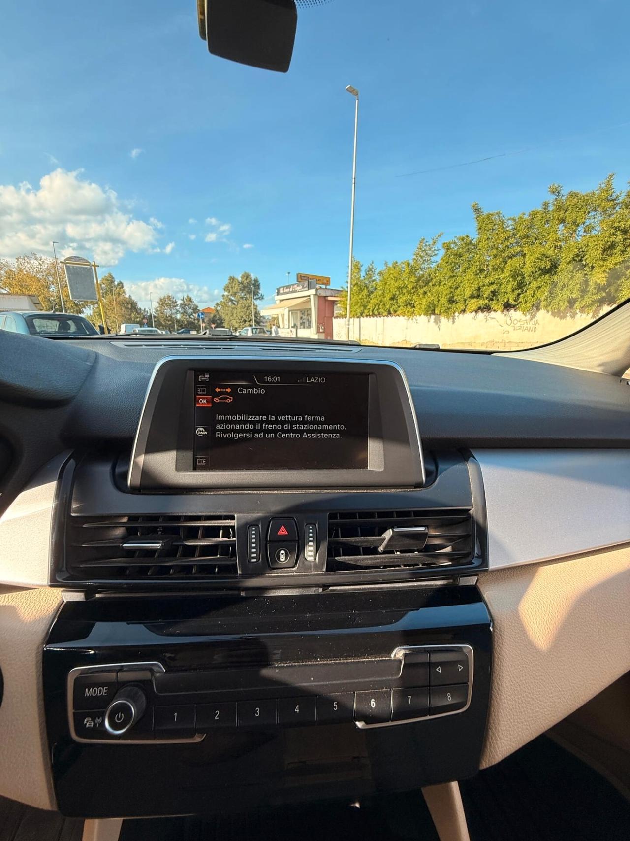 Bmw 2er Active Tourer 218d Luxury