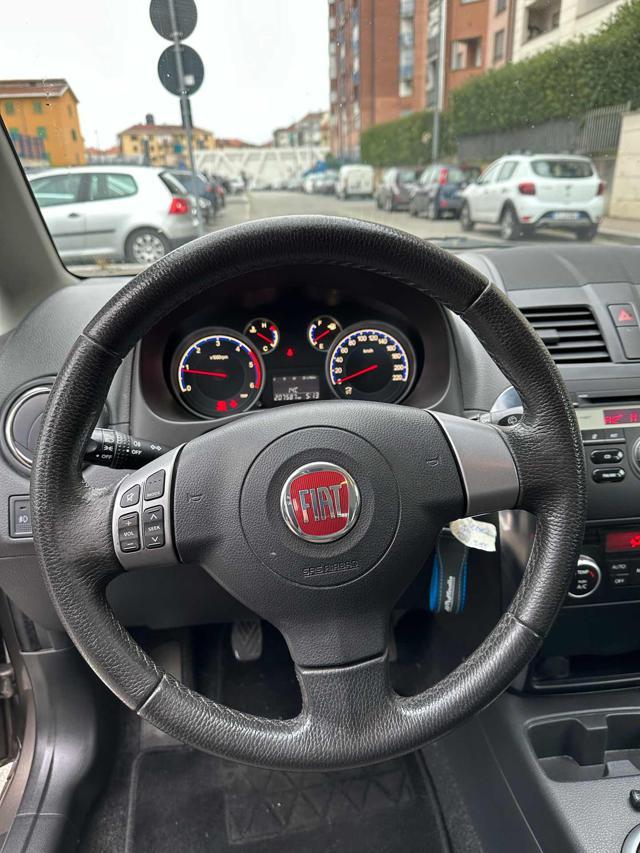 FIAT Sedici 2.0 MJT 16V DPF 4x4 Dynamic