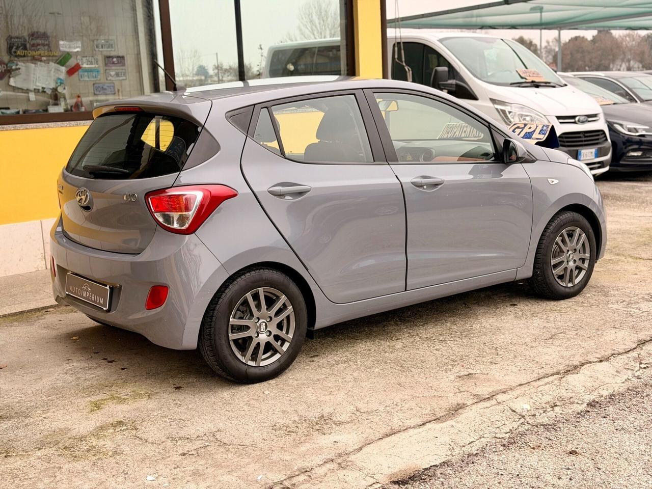 Hyundai i10 1.0 GPL AUT OK NEOPATENTATI UNIPROP