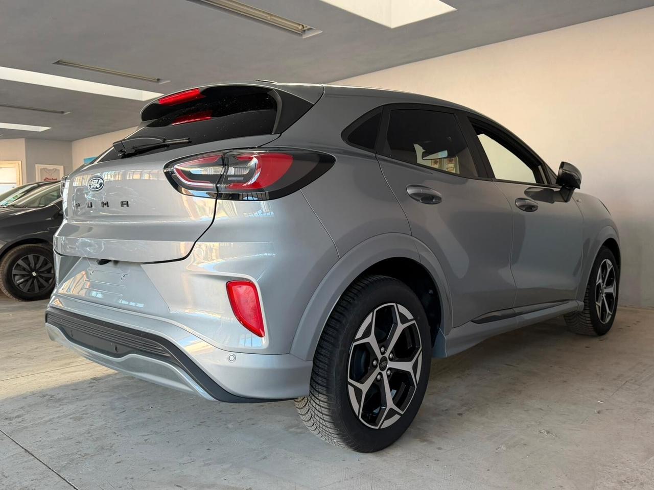 Ford Puma 1.0cc HYBRID ST-LINE 125cv - NESSUN VINCOLO FINANZIAMENTO GARANZIA