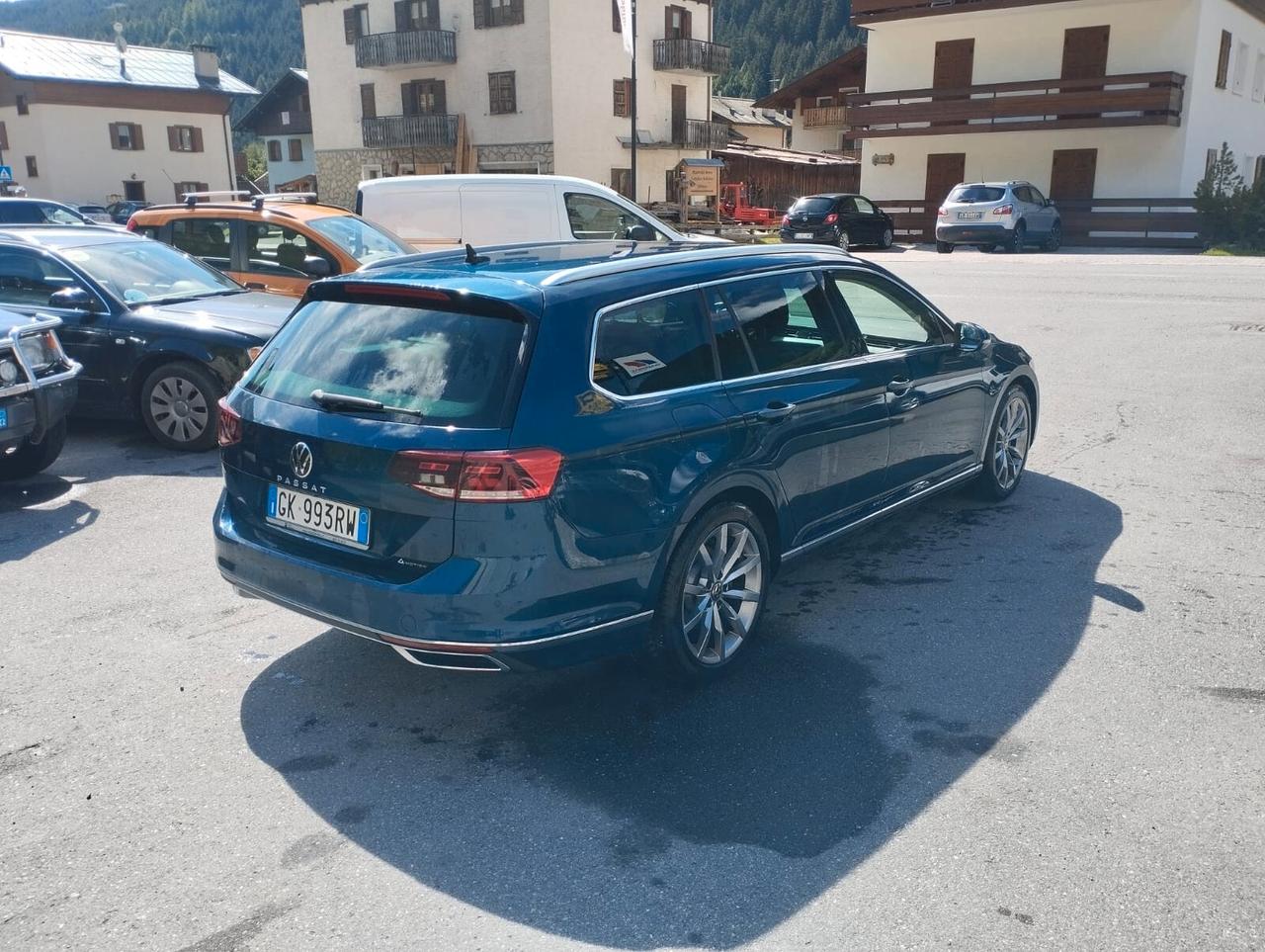 Volkswagen Passat Variant 2.0 TDI SCR 200 CV 4MOTION DSG Executive