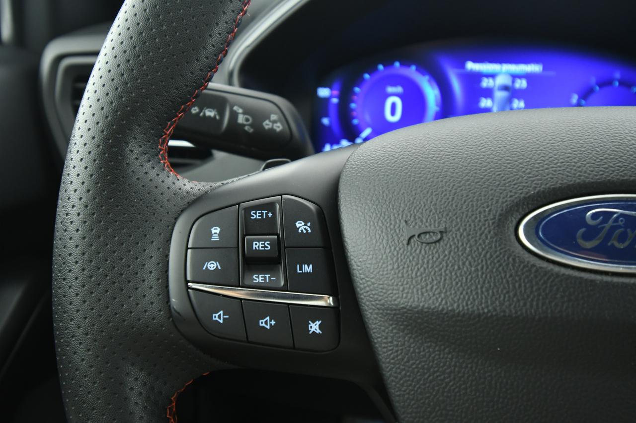 FORD Focus 1.0 ecoboost h ST-Line X 125cv powershift TETTO PANO APR.+CAMERA
