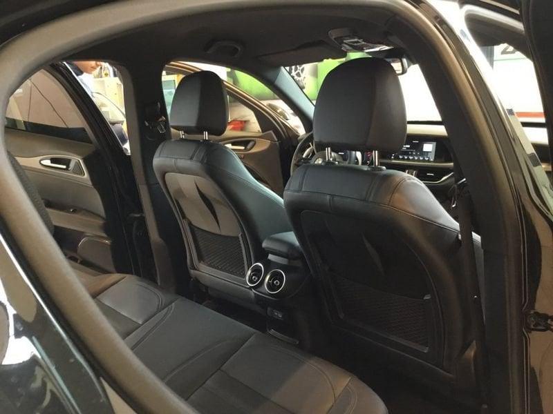 Alfa Romeo Stelvio 2.2 TD 210 CV Veloce AT8 Q4 MY24